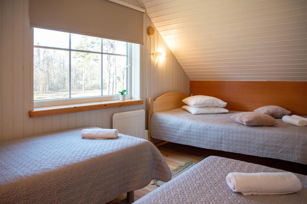 Tehumardi Camping Salme ภายนอก รูปภาพ