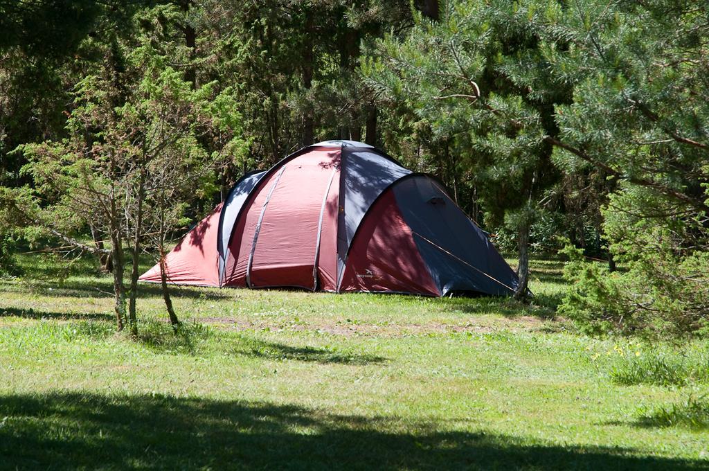 Tehumardi Camping Salme ภายนอก รูปภาพ