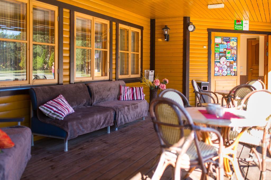 Tehumardi Camping Salme ภายนอก รูปภาพ