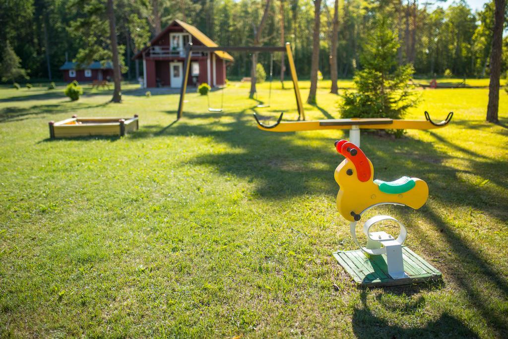 Tehumardi Camping Salme ภายนอก รูปภาพ